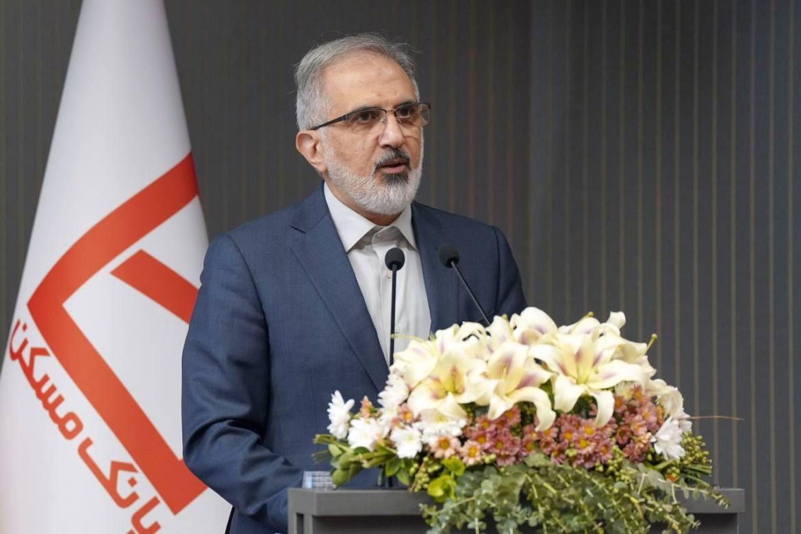 تصویری از پروژه‌های جاده‌ای در حال احداث که با تأمین مالی بانک مسکن در استان‌های مختلف کشور اجرا شده است.